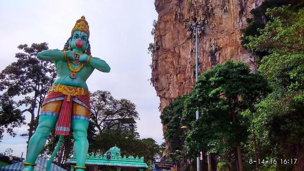 Ark Hotel Batu Caves